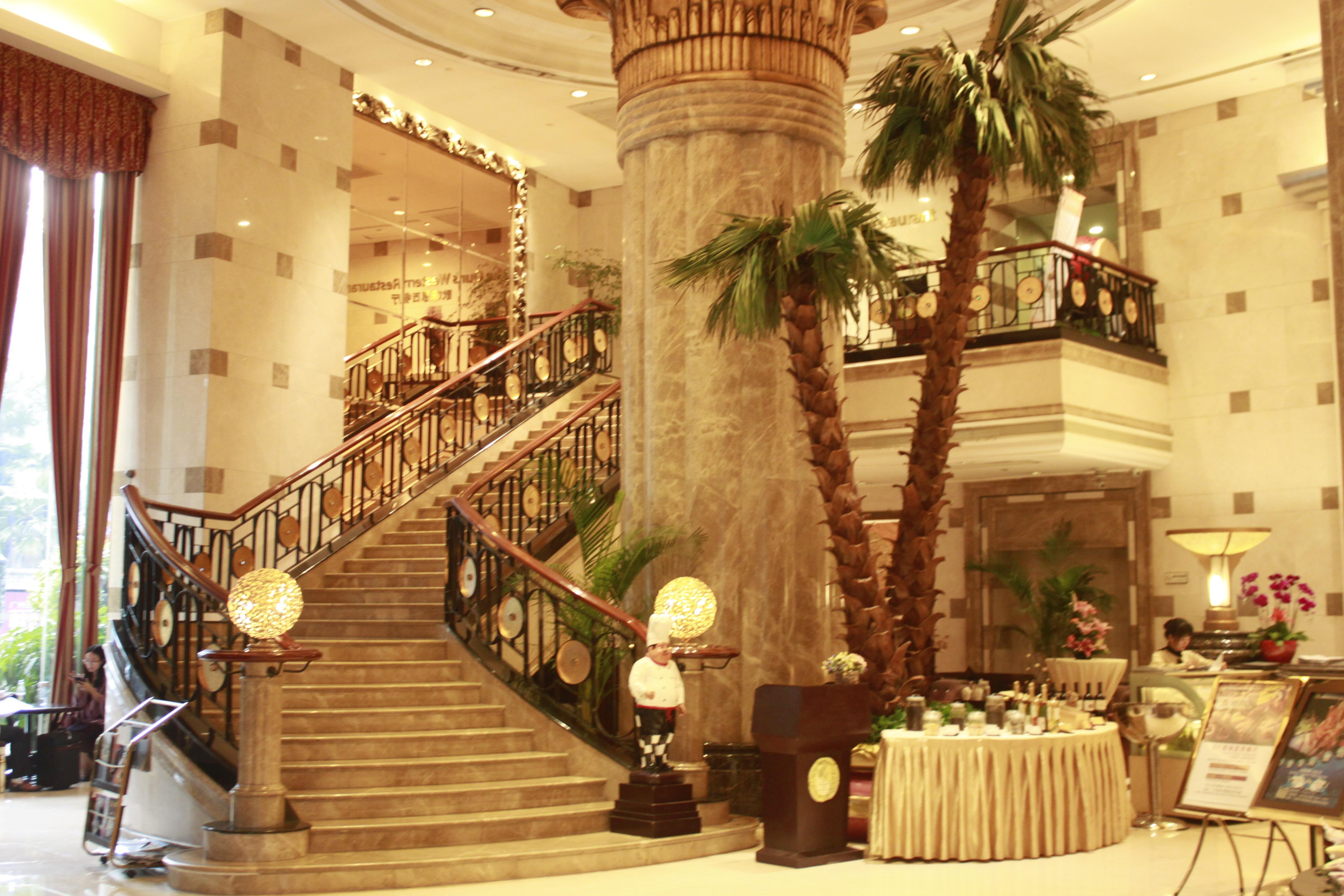 Royal Mediterranean Hotel Guangzhou Exterior foto