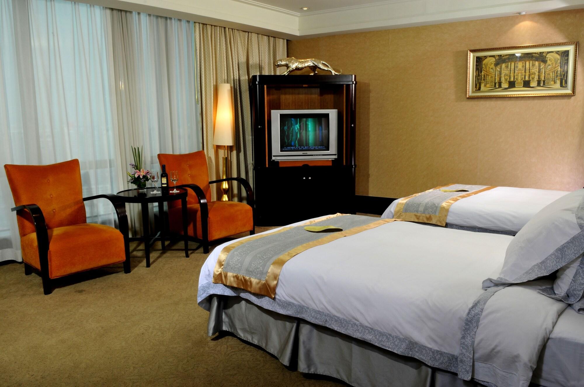 Royal Mediterranean Hotel Guangzhou Exterior foto