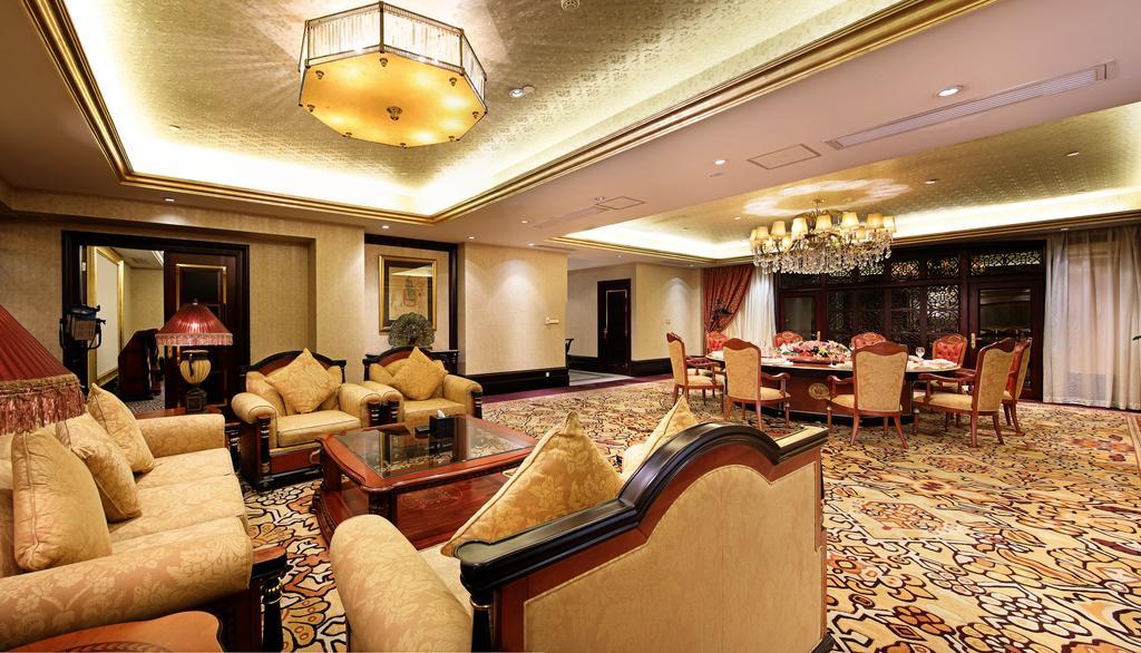 Royal Mediterranean Hotel Guangzhou Exterior foto